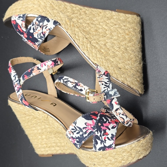 Unisa | Woman's | Floral Print | Wedge Heel | Sandals | Navy & Pink | Size 10M | - Picture 3 of 8